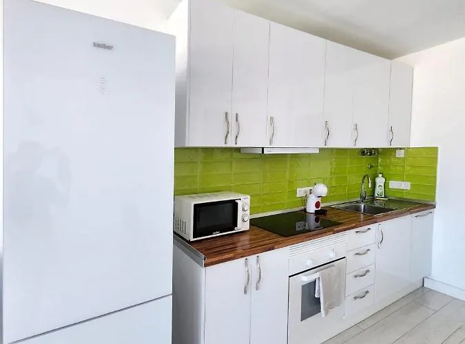 Atlantic Mirage Island Village * 아데제